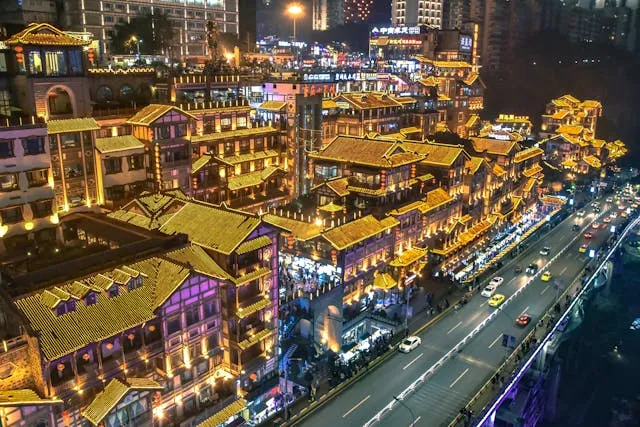 Discover Stunning Chongqing China: 15 Must-Visit Attractions in the Cyberpunk City! - Travel Guide Image