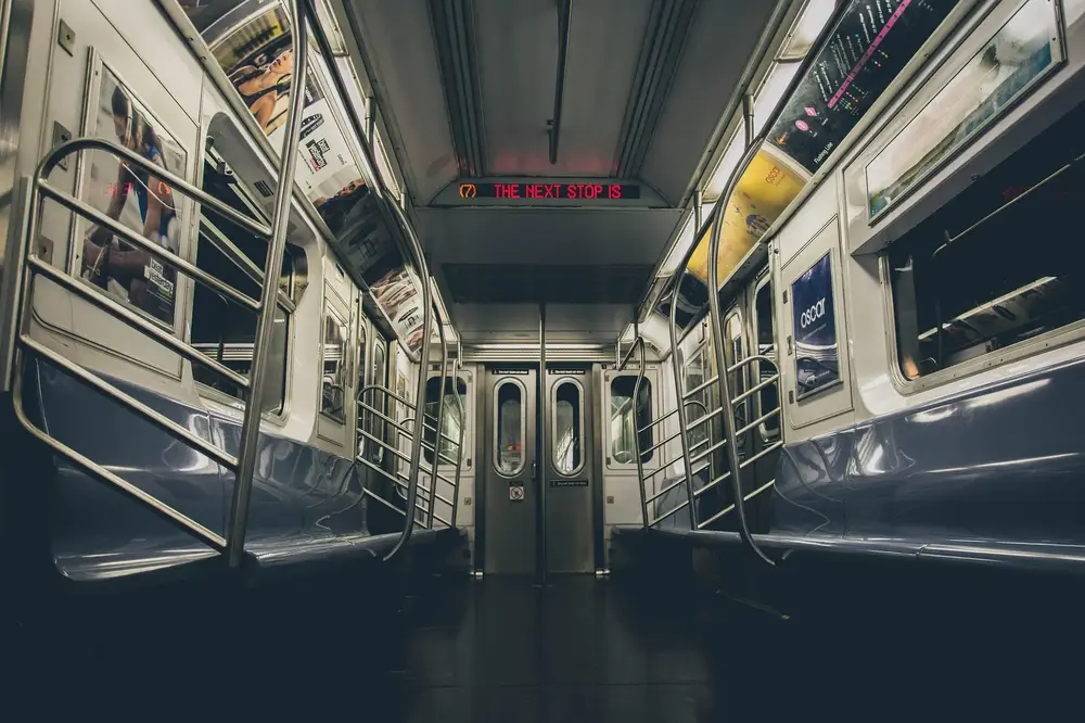 Exploring Day Trips from NYC: Best Train & Bus