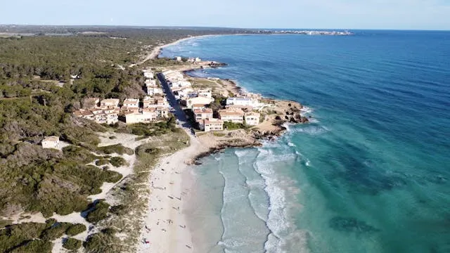 Hidden Coves: A Guide to the Most Beautiful Mallorca Beaches - Travel Guide Image