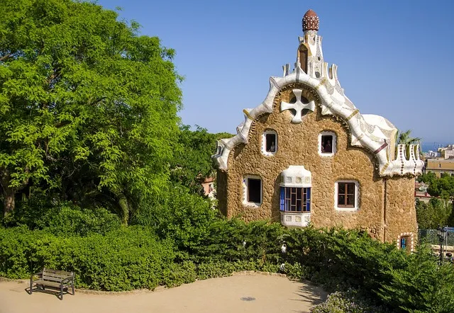 Exploring the Best Things to Do in Barcelona - Travel Guide Image