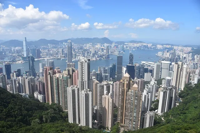 A Comprehensive Guide to the Best Things to Do in Hong Kong - Travel Guide Image