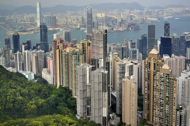 A Comprehensive Guide to the Best Things to Do in Hong Kong - Travel Guide Image
