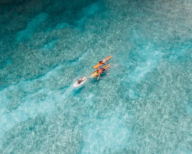 Big Island Hawaii Attractns: io15 Volcanoes & Valleys Activities - Travel Guide Image
