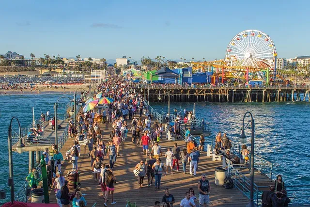 Hollywood Soccer: Your Ultimate Guide to the Los Angeles World Cup 2026 at SoFi Stadium - Travel Guide Image