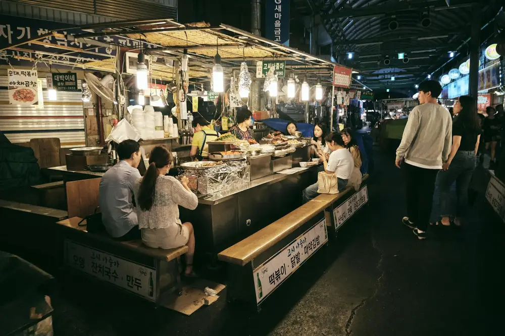 Korean Cuisine and Markets